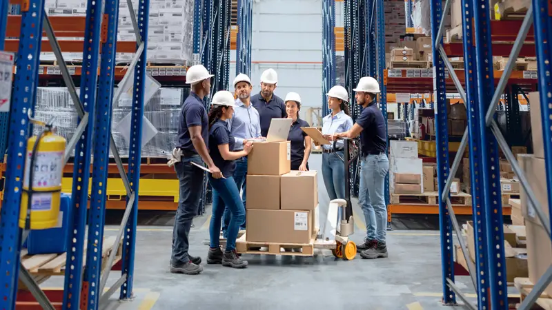 distribution centre team meeting